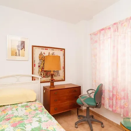 Fuer 3 Personen Ca 65 Qm In Nerja, Andalusien Costa Del Sol *