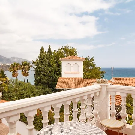 Fuer 3 Personen Ca 65 Qm In Nerja, Andalusien Costa Del Sol *